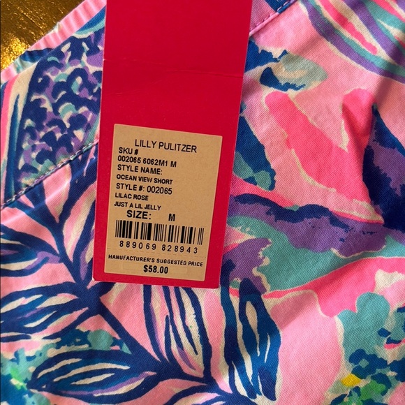 Lilly Pulitzer Ocean View shorts size medium nwt - Picture 2 of 6